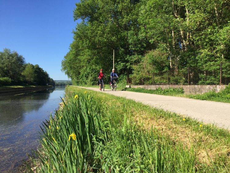 Blick auf den Canal du Nivernais