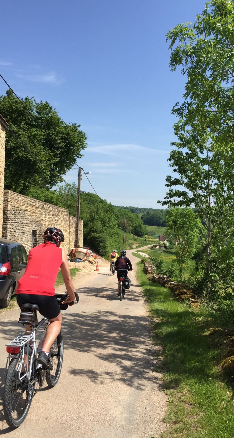 Radfahrer am Châteauneuf