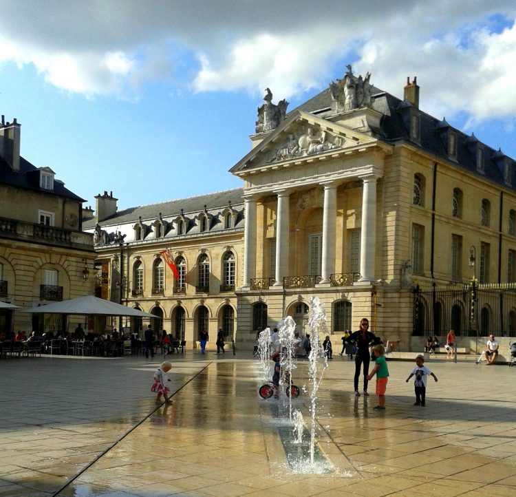Dijon per Rad besichtigen