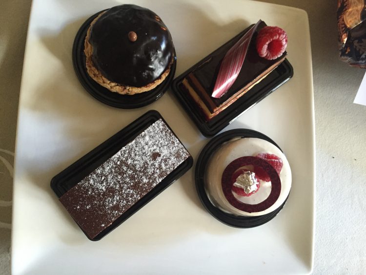 Köstliche Desserts im Burgund